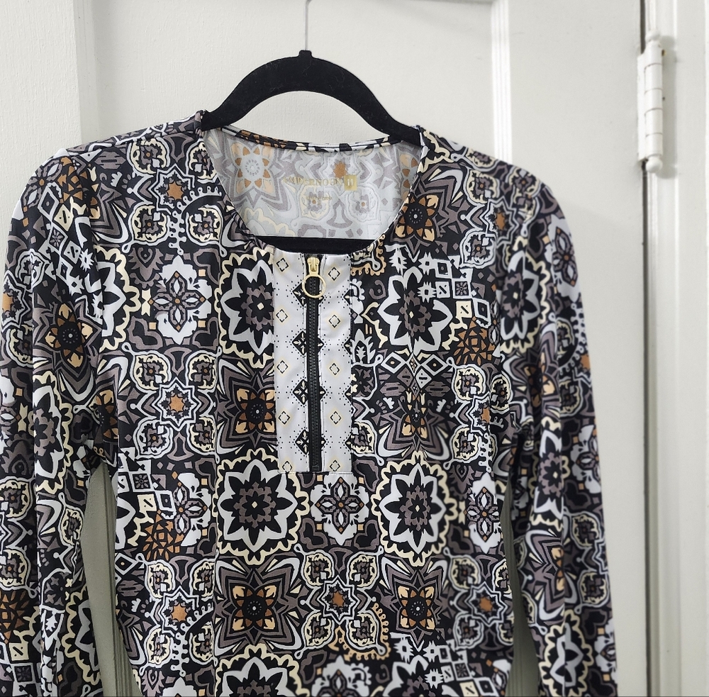 Geometric Patterned Long Sleeve Top